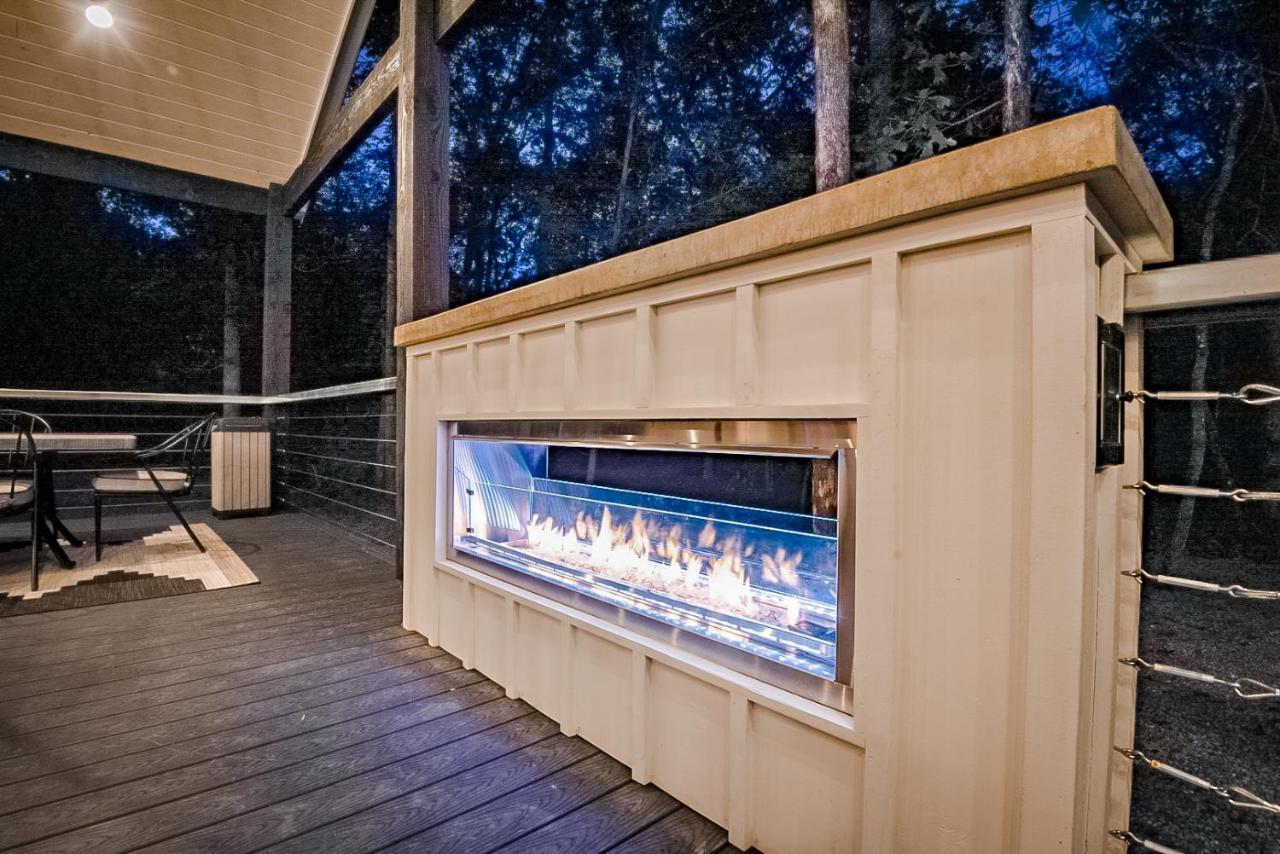 "The Barndo" 4Br Luxury Cabin, Hot Tub, Fire Pit, Bunks, Arcades, Playhouse! Broken Bow Exterior photo
