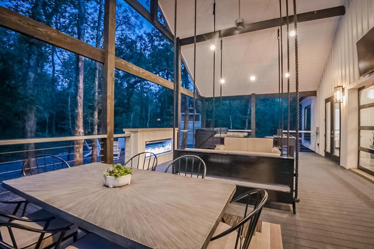 "The Barndo" 4Br Luxury Cabin, Hot Tub, Fire Pit, Bunks, Arcades, Playhouse! Broken Bow Exterior photo
