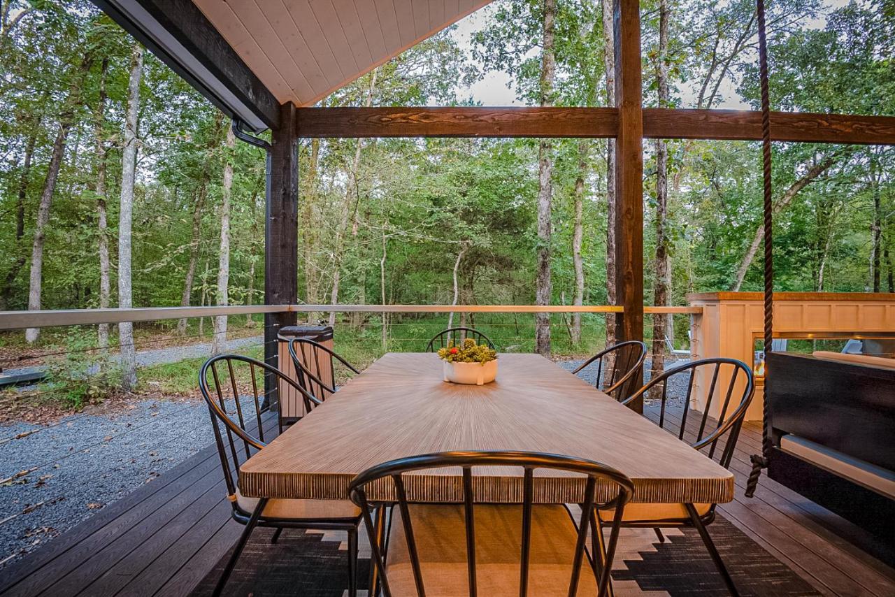 "The Barndo" 4Br Luxury Cabin, Hot Tub, Fire Pit, Bunks, Arcades, Playhouse! Broken Bow Exterior photo